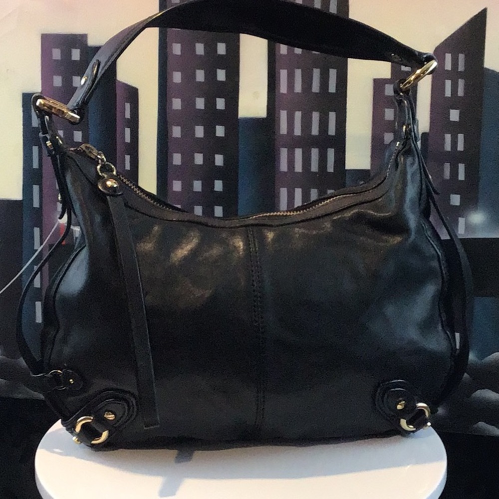 NWOT..Cole Haan LEATHER Shoulder Bag